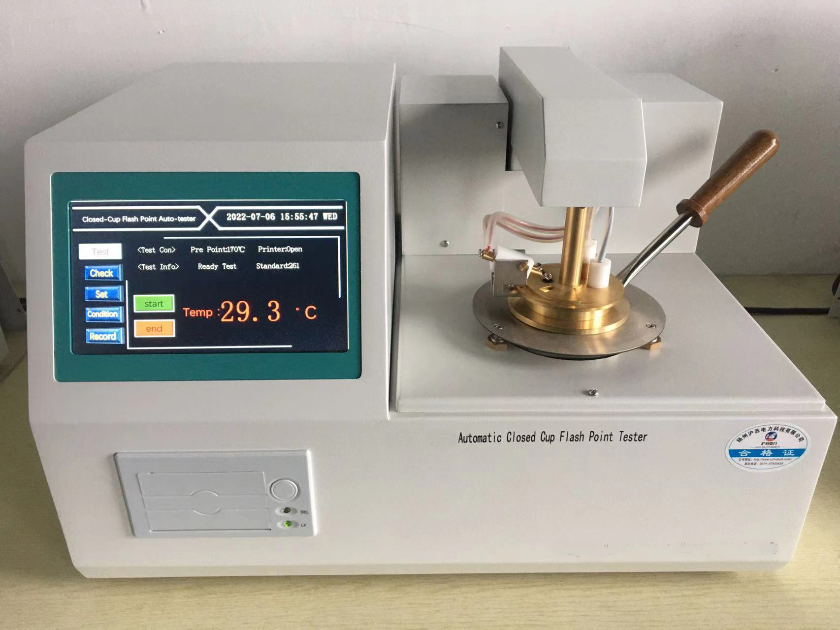 new-closed-cup-flash-point-tester-offers-advanced-safety-features-and